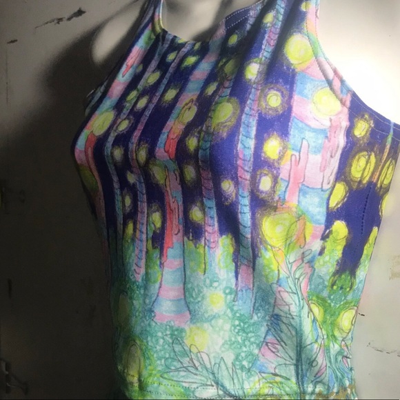 Firefly Forest Athletic Crop Top and Shorts - Picture 2 of 5